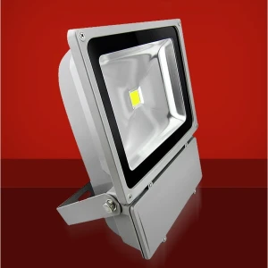 LED προβολέας 100W 6500K έντονο λευκό φως YourLed